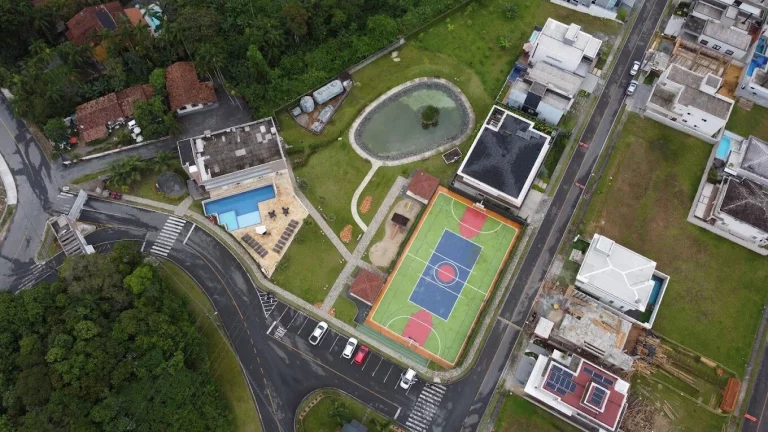 Imagem Terreno à venda em Condomínio, Joinville/SC
