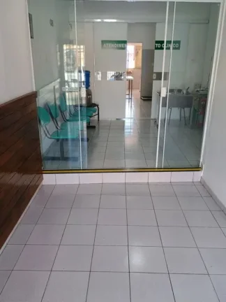 Imagem Ponto Comercial em Sorocaba-SP: Locação na Vila Hortência com 3 salas, 1 banheiro e 220m² de área!