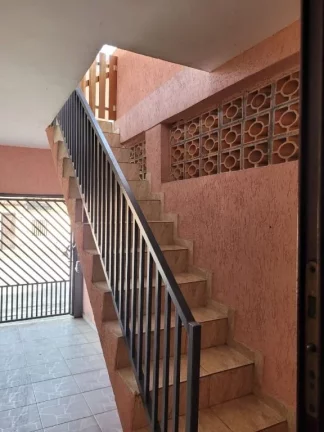 Imagem Sobrado com 3 dormitórios à venda, por R$640.000,00 - Jardim São Pedro - Mogi das Cruzes/SP