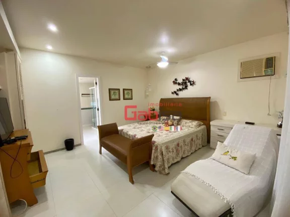 Imagem Casa com 4 dormitórios à venda, 250 m² por R$ 2.600.000 - Campo de Pouso - Armação dos Búzios/RJ