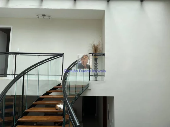 Imagem VENDE-SE Casa MODERNA, 4 suítes, Cond. Vila Verde