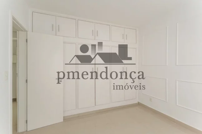 Imagem Higienópolis, apartamento reformado com 3 quartos (1 suíte) e 1 vaga, 164 m².