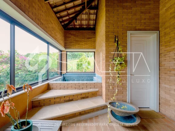 Imagem Linda casa colonial na Fazenda da Grama: conforto e natureza em harmonia
