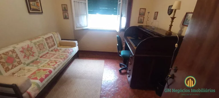 Imagem Casa/chácara em São Roque, 6 qtos, edícula, baias p cavalos, piscina, sauna