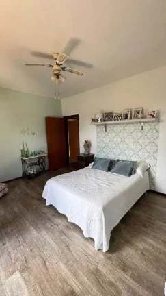 Imagem Casa alto padrão 1 suíte + 2 demi-suítes e 2 vagas de garagem - Saguaçu | Joinville/SC