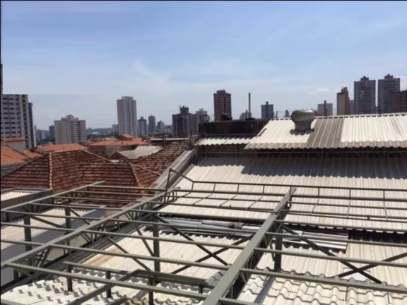 Imagem Oportunidade de ótimo negócio na área central... Barracão comercial em ótima localização com ...