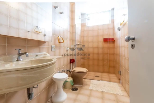 Imagem Apartamento à venda em Higienópolis com 4 suítes e 3 vagas, 300m2