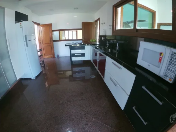 Imagem DESLUMBRANTE MANSÃO EM GUARAPARI