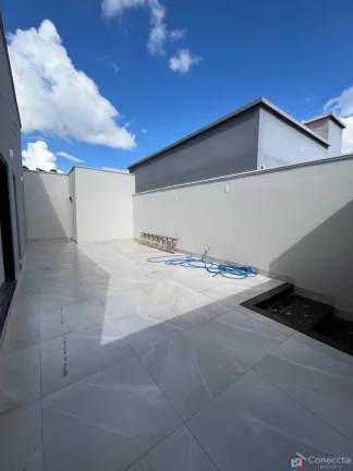 Imagem Casa de Alto Padrão à Venda no Bairro Afonso Queiroz - Patos de Minas