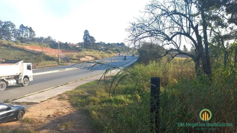 Imagem Área Industrial frente para a nova duplicada Rodovia Bungiro Nakao, Cotia
