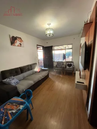 Imagem Oportunidade! Casa com ponto comercial.