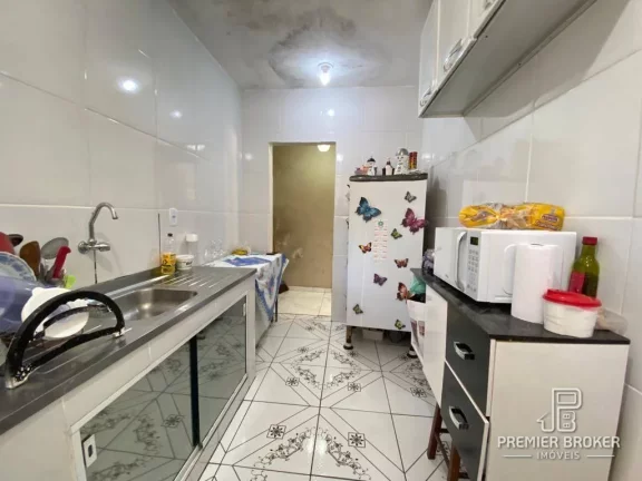 Imagem Casa à venda, 200 m² por R$ 495.000,00 - Barra do Imbuí - Teresópolis/RJ
