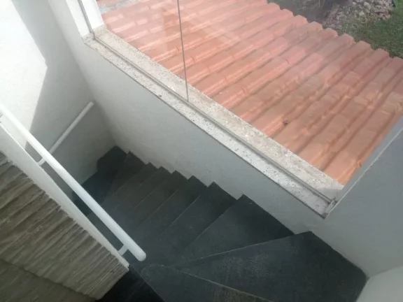 Imagem Casa com 3 dormitórios à venda, 220 m² por R$ 850.000,00 - Ipelândia - Suzano/SP