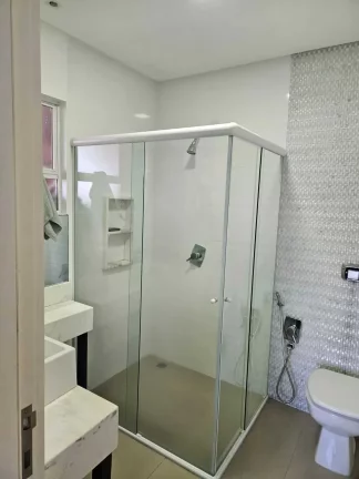 Imagem Terreno com 350 m² já com 2 Casas em processo de Condomínio no bairro Ariribá.
