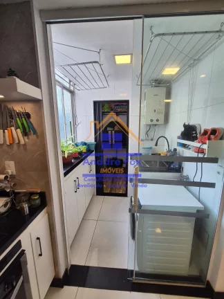 Imagem Apartamento com Varanda, 2 quartos, 1 suíte, 3 banheiros, cozinha americana, 1 vaga, à venda, 83 M², por R$ 525.000 – Vila Isabel - Rio de Janeiro - RJ.
