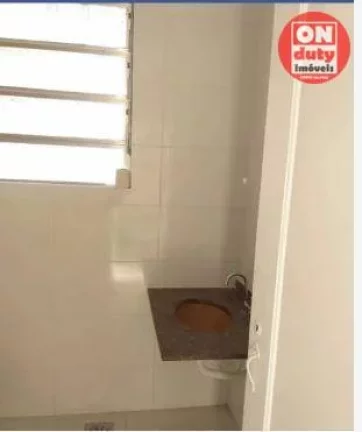 Imagem Apartamento com 2 dormitórios à venda, 65 m² por R$ 190.000,00 - Vila São Jorge - São Vicente/SP