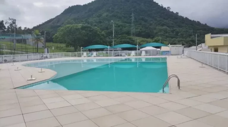Imagem Casa de condomínio à venda em Maricá, Itapeba, com 2 quartos, 70m2