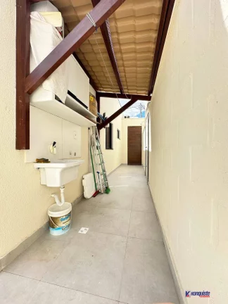 Imagem VENDO CASA 3/4 SENDO UMA SUITE EM CONDOMINIO SIM