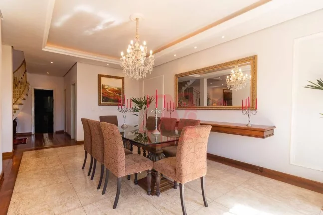Imagem Casa 727 m² privativos,4 suites, 6 vagas e infraestrutura