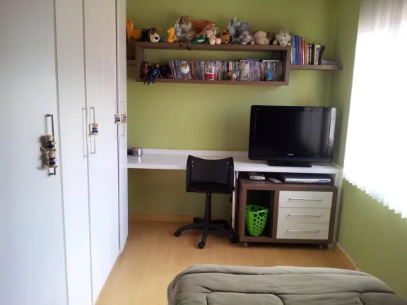 Imagem Triplex em Condomínio Próximo ao Parque Barigui - R$1.100.000,00