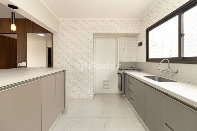 Imagem Apartamento 72M², 3Q, 1 Suíte, 2 Banheiros, 1 Vaga, Piscina, Churrasqueira, Salão de Festas e Jogos, Quadra, Gerador, Brinquedoteca, Playground.
