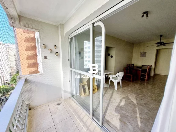 Imagem PITANGUEIRAS- LOCAL NOBRE , AMPLO APARTAMENTO , SACADA , GARAGEM NO PRÉDIO.