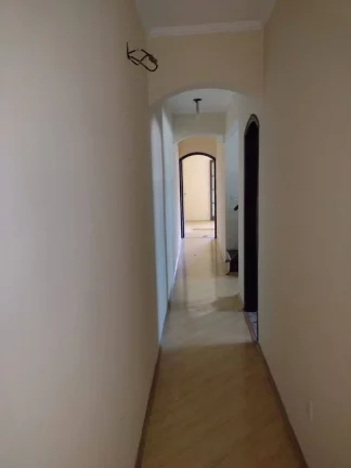 Imagem Sobrado com 3 dormitórios para alugar, 200 m² por R$ 3.150/mês - Parque Marajoara - Santo André/SP
