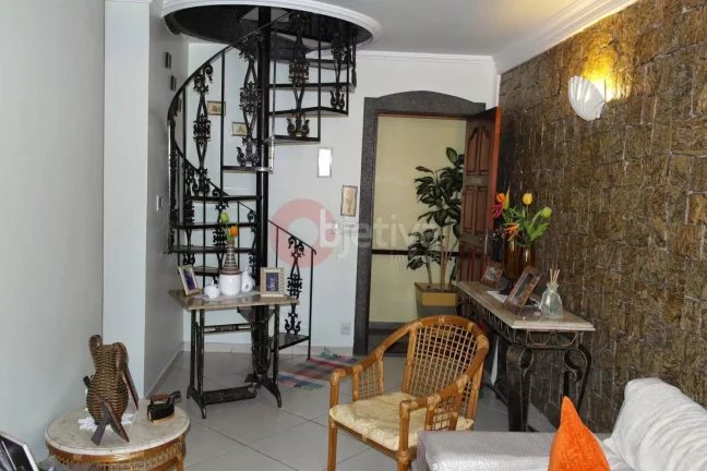 Imagem Casa tríplex, 3 quartos, Praia do Forte, Centro - Cabo Frio - RJ