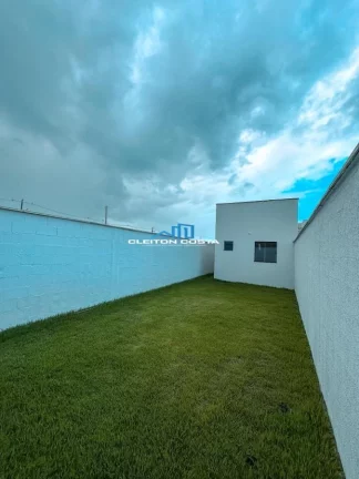 Imagem Casa para Venda em Feira de Santana, Mangabeira, 3 dormitórios, 1 suíte, 1 banheiro, 2 vagas