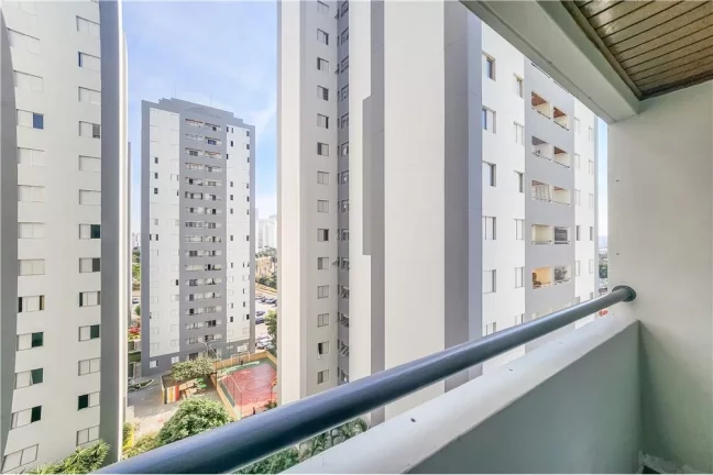 Imagem OPORTUNIDADE - Apto com 3 Dorms à venda no Pq Continental
