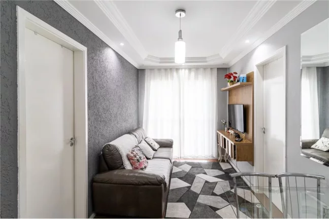 Imagem Apartamento com 3 dormitórios, 60m², com sacada - condomínio com piscina - Jaraguá/SP