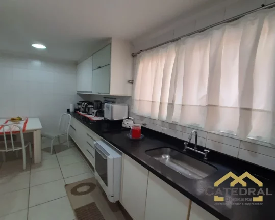 Imagem Linda casa em condomínio com 4 dormitórios à Venda - Medeiros - Jundiaí/SP