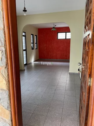 Imagem Casa à venda no bairro Setor Coimbra - Goiânia/GO