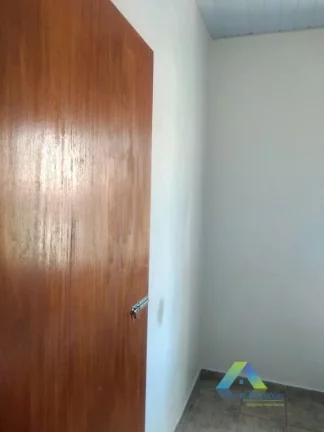 Imagem SANTO ANDRÉ Sobrado 81 M², 2 dormitórios, ótima localização e valor !!
