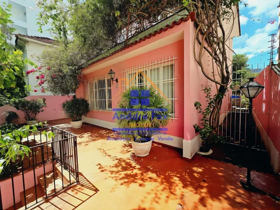 Imagem Casa Duplex sala em 4 amb., 3 quartos c/ arm, copa cozinha, a. de serv., quintal, 1 Vaga, à venda, 226 M², por R$ 920.000 – Grajaú - Rio de Janeiro / RJ.