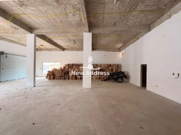 Imagem Lojão com 180m² à Venda em Santa Paula - Pronta para o Seu Negócio!