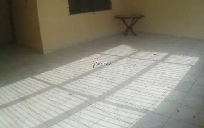 Imagem Casa com 3 dormitórios à venda, 80 m² por R$ 450.000,00 - Maracanã - Praia Grande/SP