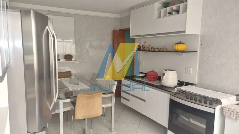 Imagem Sobrado mobiliado para locação no Jardim Stella, Conforto e espaço