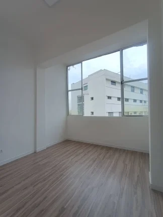 Imagem Apartamento Reformado Liberdade - 71M², 2 Dorms, Closet.