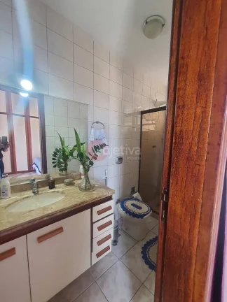 Imagem Apartamento linear reformado, 3 quartos, Centro - Cabo Frio