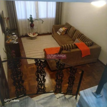 Imagem Sobrado com 4 dormitórios à venda, 142 m² por R$ 635.000,00 - Cidade Brasil - Guarulhos/SP