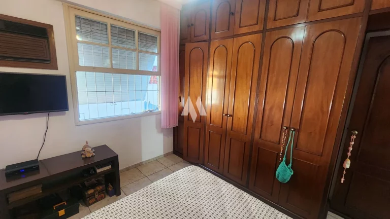Imagem Apartamento em Vila Valença, São Vicente/SP, 2 dormitórios, 1 vaga, 2 banheiros