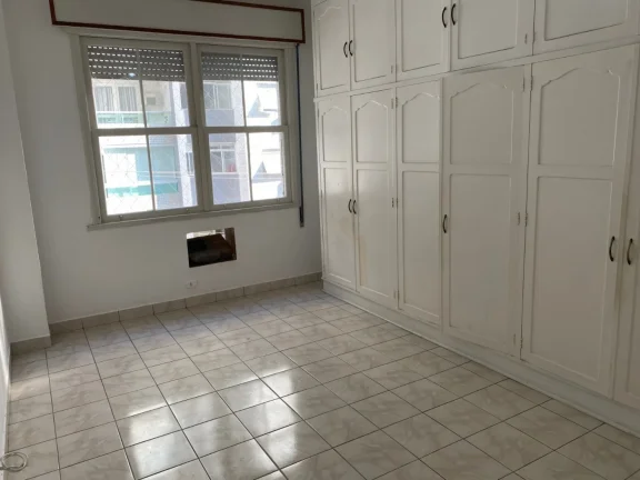 Imagem Apartamento a venda em Santos no Gonzaga de Frente