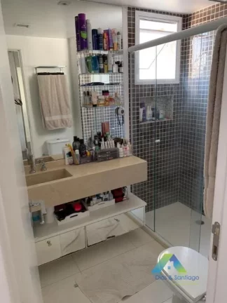 Imagem Lindo apartamento alto padrão a 10 minutos da estação do metro Praça da Arvore 3 suítes, 3 vagas, lazer completo localização altamente privilegiada.