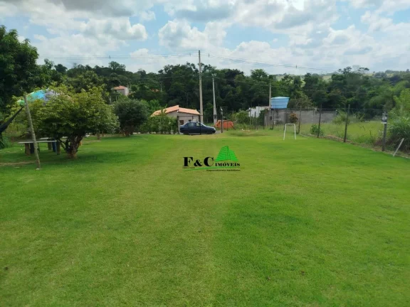 Imagem Chácara Condomínio para Venda em Limeira, Bairro dos Pires, 3 dormitórios, 1 suíte, 3 banheiros, 4 vagas