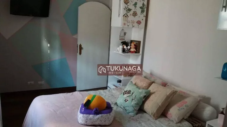 Imagem Sobrado com 3 dormitórios para alugar, 260 m² por R$ 6.000,00/mês - Vila Augusta - Guarulhos/SP