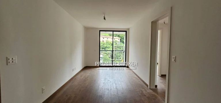 Imagem Apartamento à venda, 89 m² por R$ 750.000,00 - Agriões - Teresópolis/RJ