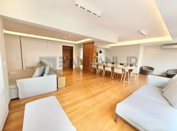 Imagem Apartamento Mobiliado na Vila Nova Conceição com 3 Suítes e 3 Vagas de Garagem - São Paulo-SP
