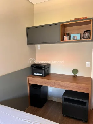 Imagem Este sobrado de aproximadamente 94m² no Condomínio Carpe Diem, no Parque Taquaral, reúne conforto...