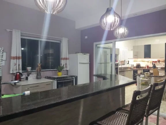 Imagem MIRANTE - MANSÃO COM 6 DORMITÓRIOS, RICA EM ARMÁRIOS